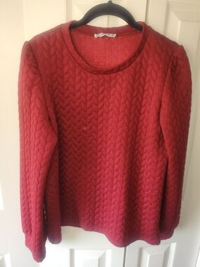 Red Quilted Crew Neck Women's Sweater